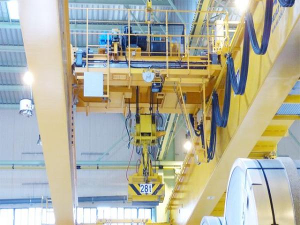 QP型抓斗、電磁兩用橋式起重機(jī)